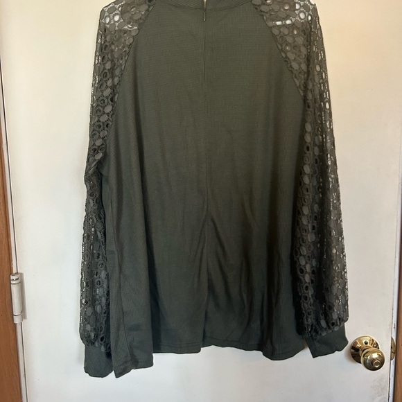 Miholl xxl olive drab waffle, knot blouse with lace balloons leaves - Picture 2 of 8